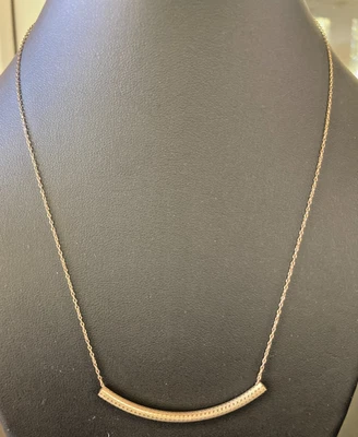 Ожерелье из желтого золота 14 карат с подвеской в виде изогнутой трубки 18 дюймов - Изображение 1 из 4