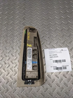 Interruptor de puerta delantera Driver's Opt JF4 03-06 AVALANCHE 1500 1174241 Foto 1 de 4