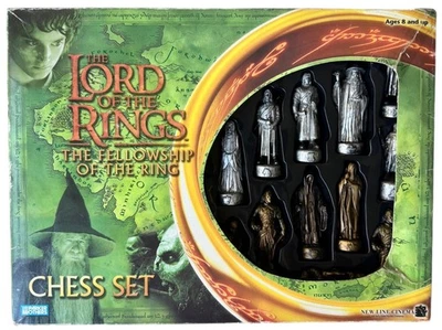 Lord of the Rings Chess Set Fellowship of the Ring Game Parker Brothers Complete - Image 1 of 4