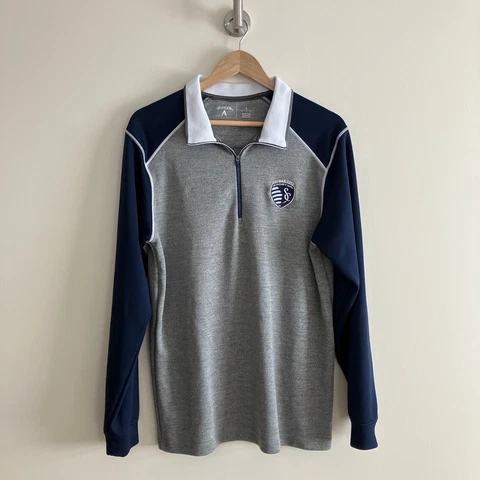 Women’s L Antigua Gray Sporting KC 1/4 Zip Pullover Jacket Large Cover