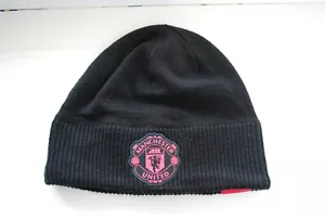 ADIDAS MANCHESTER UNITED FOOTBALL CLIMAWARM BONNET SPORTWEAR CAP HAT JERSEY - Picture 1 of 8