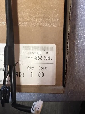 2017-20 NISSAN MURANO СОВЕРШЕННО НОВЫЙ OE ПЕРЕДНИЙ ЛЕВЫЙ РЕМЕНЬ БЕЗОПАСНОСТИ ПРЯЖКА - Изображение 1 из 4