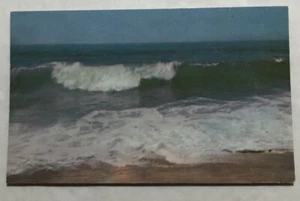 Greetings From Misquamicut, R.I. Postcard (W1) - Picture 1 of 2