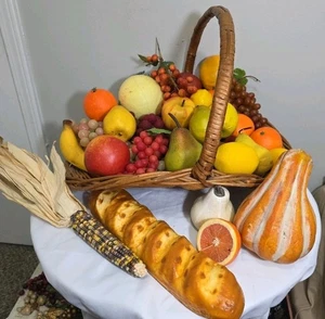 Herbst Erntedank Deko WEIDENKORB KÜNSTLICHES OBST GEMÜSE BROT Lg Posten - Bild 1 von 16