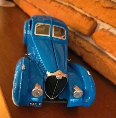 BUGATTI ATLANTIC BLEU - 1936 - BURAGO - ECHELLE 1/24 - SANS BOITE - Photo 1/4
