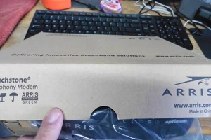 new ARRIS Touchstone TM1602A DOCSIS 3.0 E-MTA optimum - Picture 1 of 7