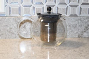 BODUM Glass Infuser TEA POT with French Press Black Lid - Picture 1 of 11