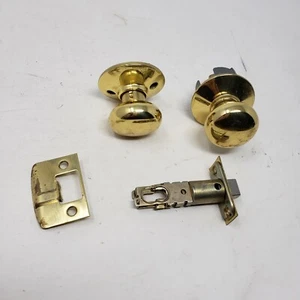 Vintage SCHLAGE Bright Brass Door Knob Passage Set Mid Century to 1980's No Lock - Picture 1 of 4