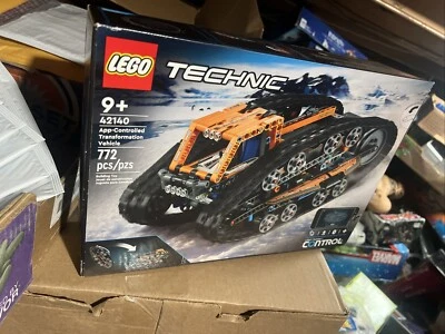 LEGO TECHNIC: App-Controlled Transformation Vehicle (42140) New wear box sealed - Image 1 of 4
