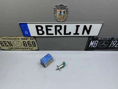 Mercedes Benz Fuel Injection Cold Start Valve A1020700146 Genuine NOS - Image 1 of 4