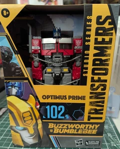 Transformers: Rise of the Beasts Buzzworthy Bumblebee Optimus Prime Exclusive - Picture 1 of 6