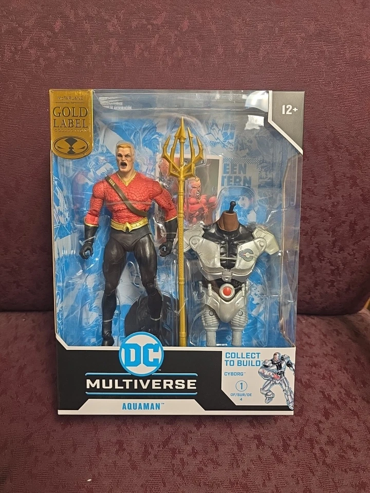 Boneco de ação McFarlane DC Multiverse Gold Label Aquaman Flashpoint 2023 7" novo - Imagem 1 de 4