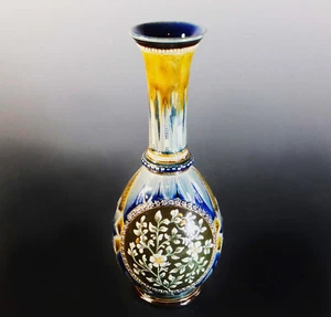 RARE EARLY DOULTON LAMBETH HAND PAINTED PATE-SUR-PATE VASE by ELIZABETH A SAYERS - Picture 1 of 17