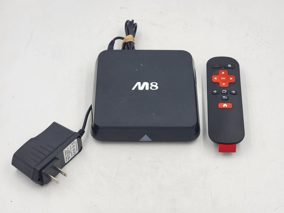 Android TV Box Akaso M8S mit Fernbedienung - Bild 1 von 4