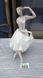 VTG Lladro Weary Ballerina Dancer Ballet Girl Figurine Daisa Made in Spain 1984 - Picture 1 of 8