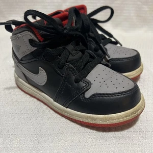 Air Jordan Retro 1 Mid Kids Sneakers Black &Grey  Size 8C - Picture 1 of 5