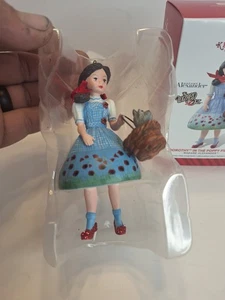 Hallmark 2014 Dorothy Poppy Fields Wizard of Oz Madame Alexander Club Exclusive - Picture 1 of 13