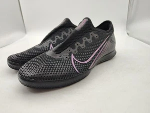 Nike-Mercurial Vapor 13 Pro IC-Negro-Zapatos de fútbol para interiores-Para hombres Talla 8-BONITOS - Imagen 1 de 15