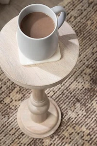 Mesa de Bebida Wegner Costera Madera Redonda 8 x 23 Blanco Lavado Elegante Soporte para Plantas FSW - Imagen 1 de 16