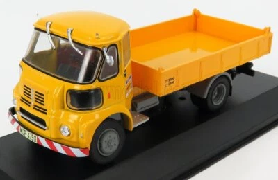 MODELLINO CAMION STATICO SAVA BMC S-66 MOP TRUCK 1962 GIALLO SCALA 1/43 - Immagine 1 di 3