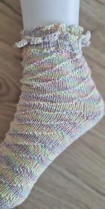 HANDMADE ~ Gr.38-39 Socken handgestrickt  Sommersöckcken Einhornbunt - Bild 1 von 3
