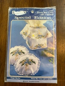 De colección Nuevo Bucilla Aguja Artesanal Bordado Olvídame No Tejido Soporte Caja - Imagen 1 de 4