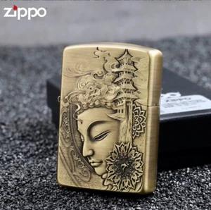 Accendino olio Zippo nuovo Tempio Buddha oro con scatola - Foto 1 di 7