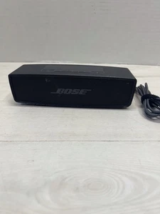 Bose SoundLink Mini II Bluetooth Speaker W Charging Cable Tested Perfect - Picture 1 of 2