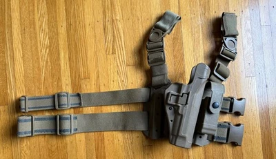 BlackHawk Beretta US Army M9A1/92  Serpa L2 Tactical Holster RH Coyote Tan - Image 1 of 4