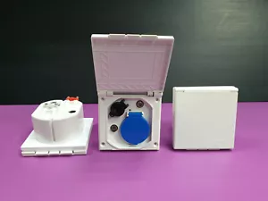 Multi - Funktions - Außensteckdose 230V/12V TV/Sat Qek Junior Aero 325 Bastei - Bild 1 von 1