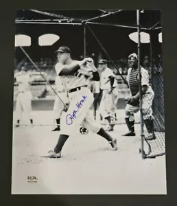 RALPH HOUK Signed 8x10 Photo-NEW YORK YANKEES-PSA - Picture 1 of 3