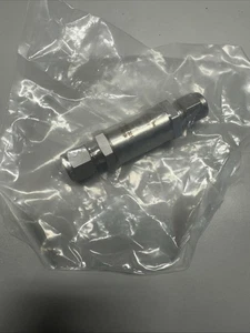 Swagelok SS-4F-05 Inline Filter 1/4” Tubing 0.5 Micron, Stainless Steel - Picture 1 of 2