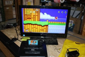 Consola de sistema de juegos Sega Genesis MK-1631 modelo 2 con controlador y cables probados - Imagen 1 de 7