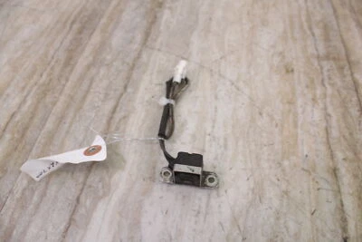 1999 YAMAHA SRX700 Pick Up Coil - Image 1 of 4