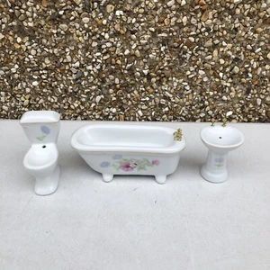 3pcs Mini White Ceramic Bathroom Set for Dolls House Furniture  - Picture 1 of 6