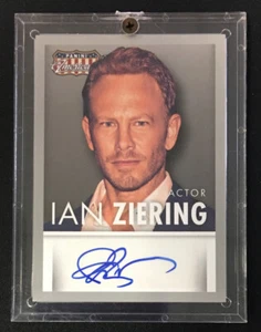 2015 Panini America 90210/Sharknado Star Ian Ziering w/ Signature  - Bild 1 von 3