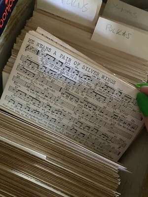 Винтажные профессиональные музыкальные карточки-указатели авторских прав TUNE-DEX **100 штук** - Изображение 1 из 4