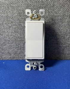 Single-Pole Wall Light Switch: On/Off Paddle Rocker for Lights - Picture 1 of 4