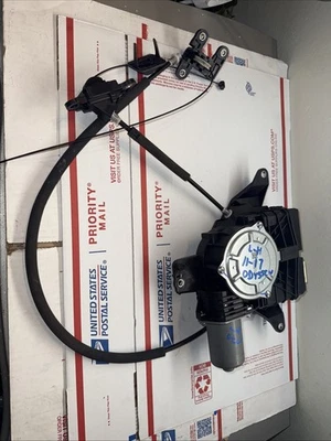 Motor de puerta corredera eléctrica lado izquierdo conductor Honda Odyssey 2011-2017 fabricante de equipos originales Foto 1 de 4