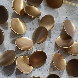 Lot of 12x Brand New 18mm Gold Vintage Metal Shank sewing buttons - Picture 1 of 3
