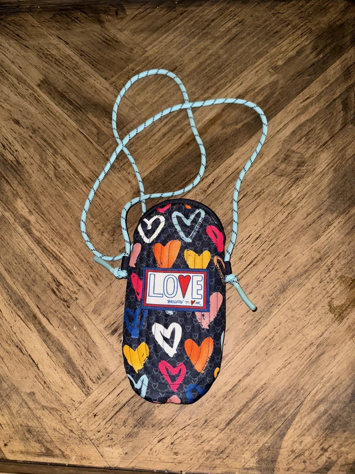 Brighton Color of Love Hearts Gafas de sol Estuche Bolsa Bolso con Correa Cierre Magnético  Foto 1 de 4