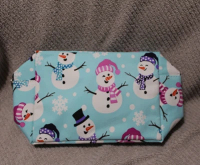 Bolsa de maquillaje muñeco de nieve NGil Foto 1 de 4