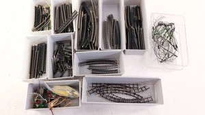 Modelleisenbahn N Konvolut Gleis Gerade Bögen ua v Trix Gebraucht - Bild 1 von 5