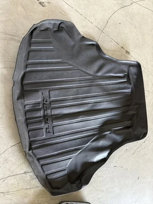 Alfombrilla de maletero de carga Honda Accord 2008-2012 cupé OEM negra para todo tipo de clima Foto 1 de 2