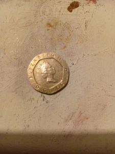 1900 Twenty Pence 20p coin original and genuine extremely rare. Circulated.  - Picture 1 of 7