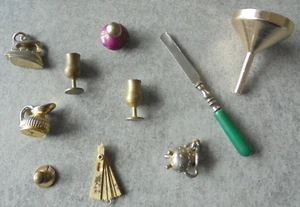 10 Teile Zubehör für Puppenstube o.ä. Miniatur verschiedenes gemischtes Nr. 1859 - Bild 1 von 6