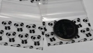 PANDA  DIME  BAGS 200pcs - 1.5" x 1"   (2 PACKS x 100) - Picture 1 of 2