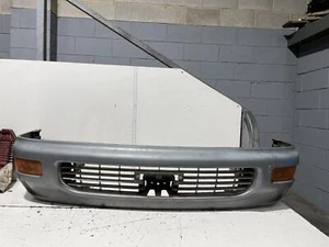 Toyota Spacia Front Bumper YR22 10/1993-08/1996 - Picture 1 of 9