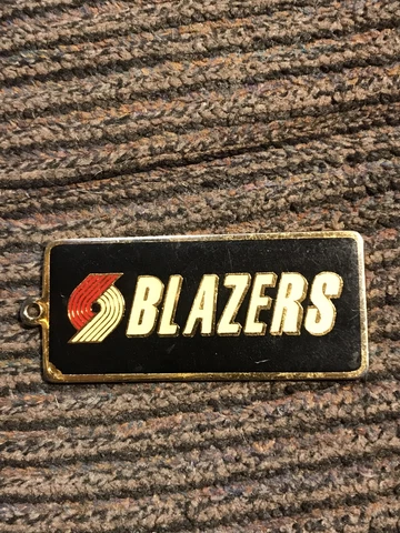 1989 NBA Portland Trailblazers Keychain by Peter David & Blazers Lot FRANZ Card Cover