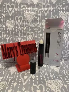 Wunder2 Wunderkiss Essential Lip Scrub Hydra-Lock 0.137 oz EACH Smooth Lips/NEW - Picture 1 of 6